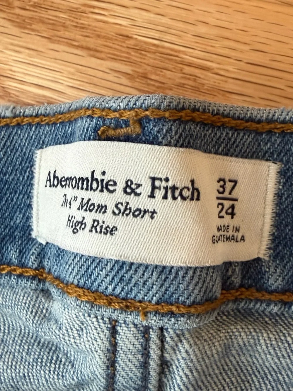 NWT Abercrombie 4